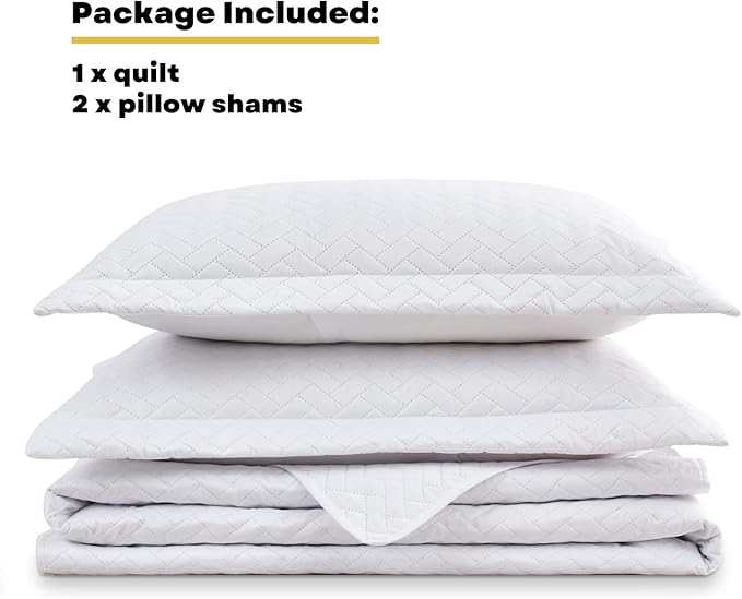 White Quilt Set Queen Size, Lightweight Bedspread Ultrasonic Chevron Pattern Light Coverlet for All Season Comforter Bedding Decor - 3 Piece Full Bed Cover Sets