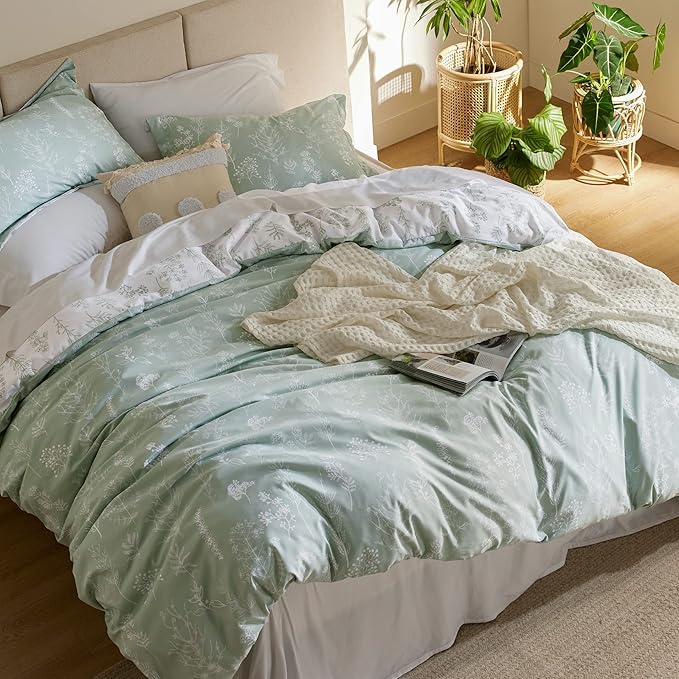 Duvet Cover Queen Size - Reversible Green Queen Duvet Cover Set with Zipper Closure, 3 Pieces Floral Patterned Bedding Set with 8 Corner Ties and 2 Pillow Shams